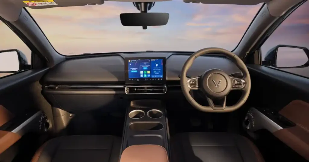 VinFast VF MPV 7 interior dashboard touchscreen infotainment system features